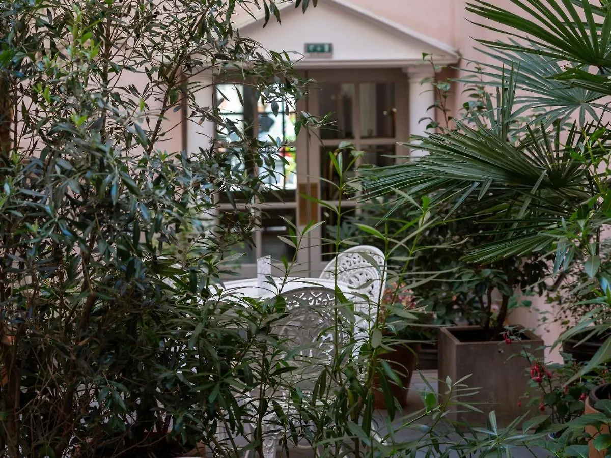 Hotel Du Danube Saint Germain